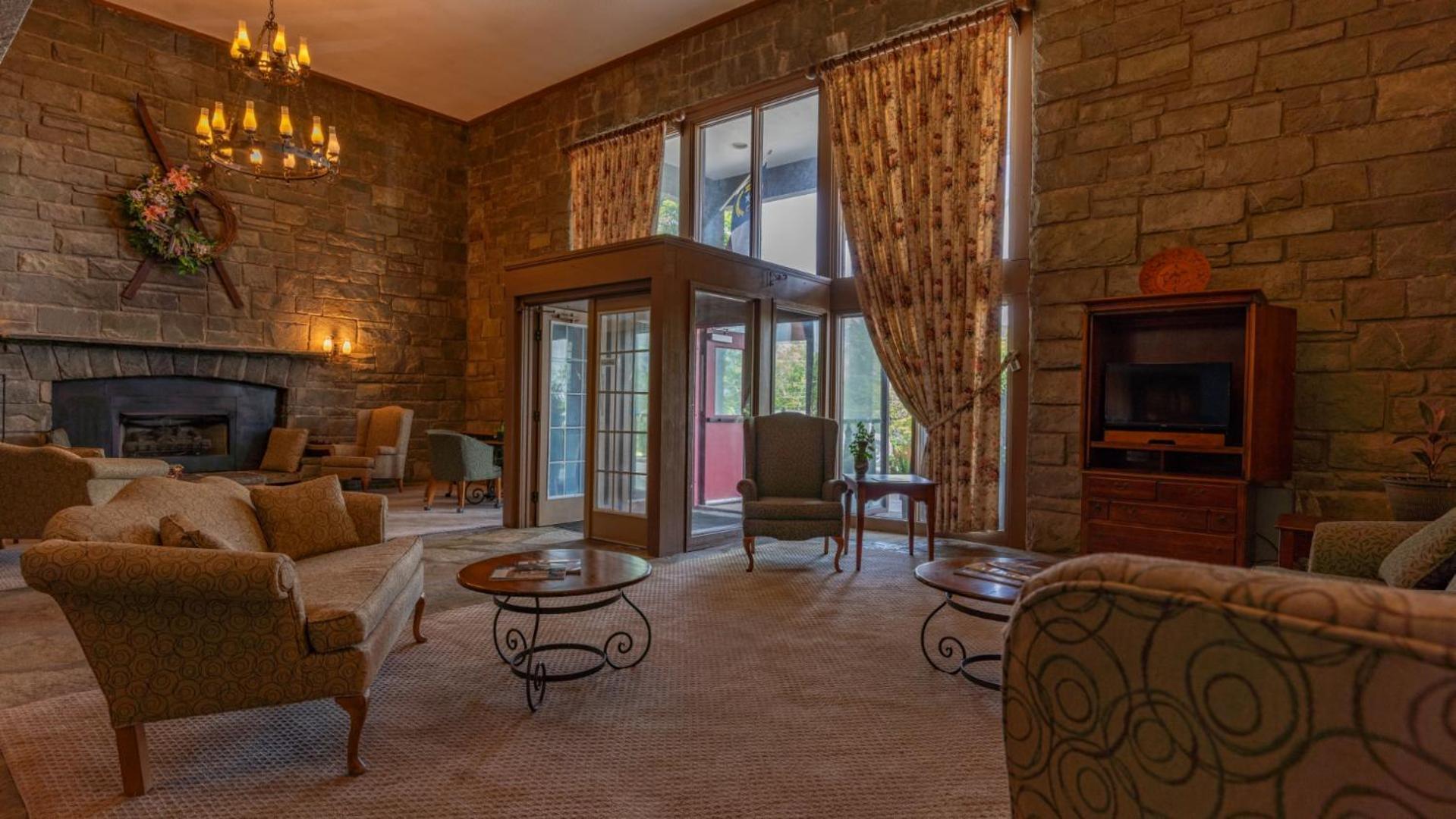Hotel 4 Seasons At Beech Mountain Exterior foto